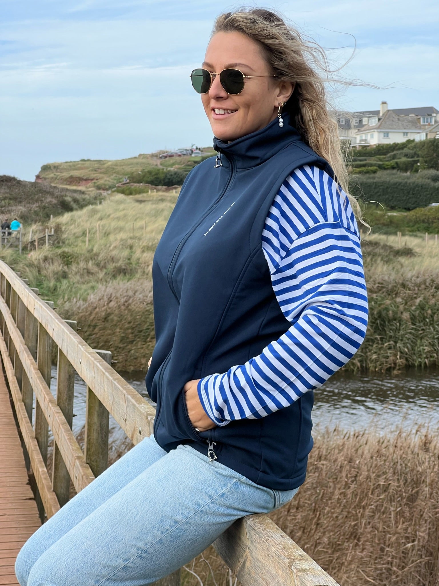 Technical Shackle Gilet | Navy